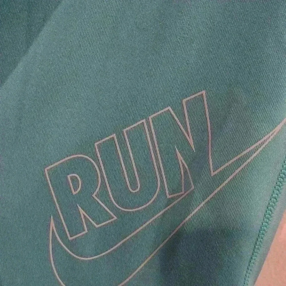 Womens Nike Dri-Fit running leggings size med - Picture 2 of 4